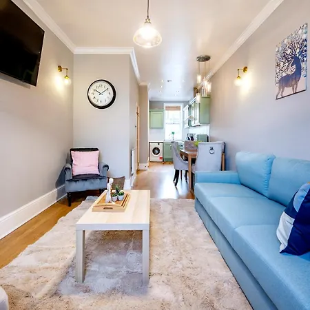 Large 1 Bedroom In Center Of London 3 Exterior photo